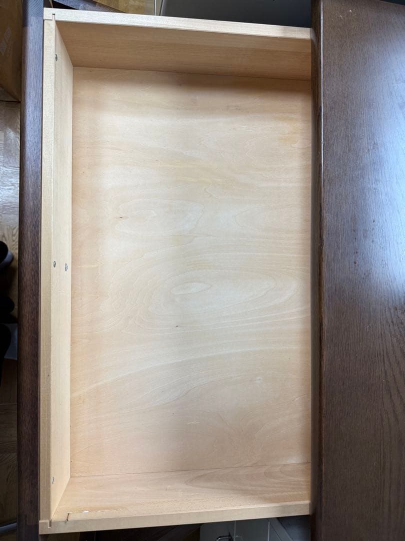 両開き　収納棚　収納　カリモク