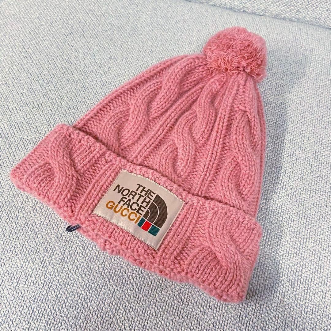 未使用⭐️グッチ x ノースフェイス コラボ ニット帽 ピンク