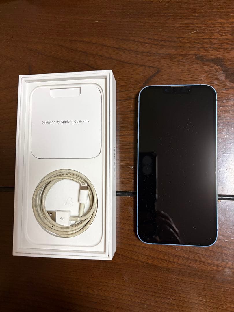 ♡*様 Apple iPhone 13 ブルー 充電ケーブル付き