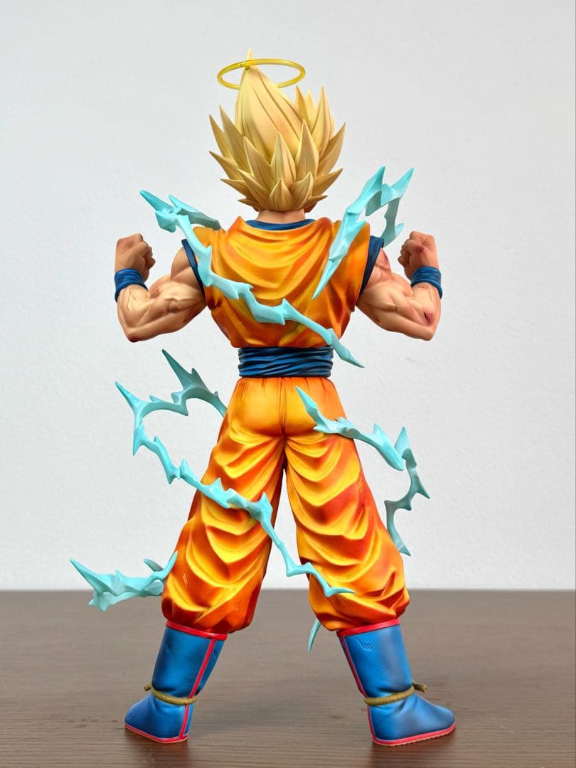 ドラゴンボール 孫悟空リペイント 三次元彩色　フィギュア