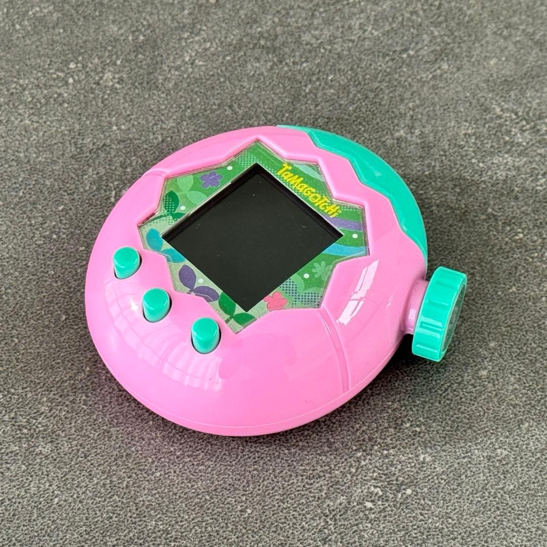 たまごっちパラダイス / ピンクランド　ガイド本付き