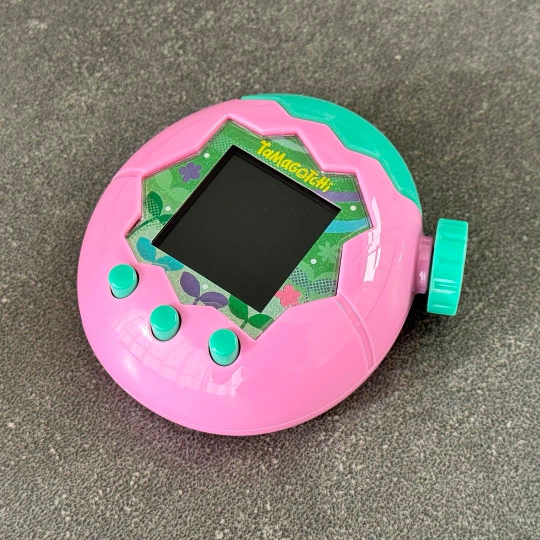 たまごっちパラダイス / ピンクランド　ガイド本付き