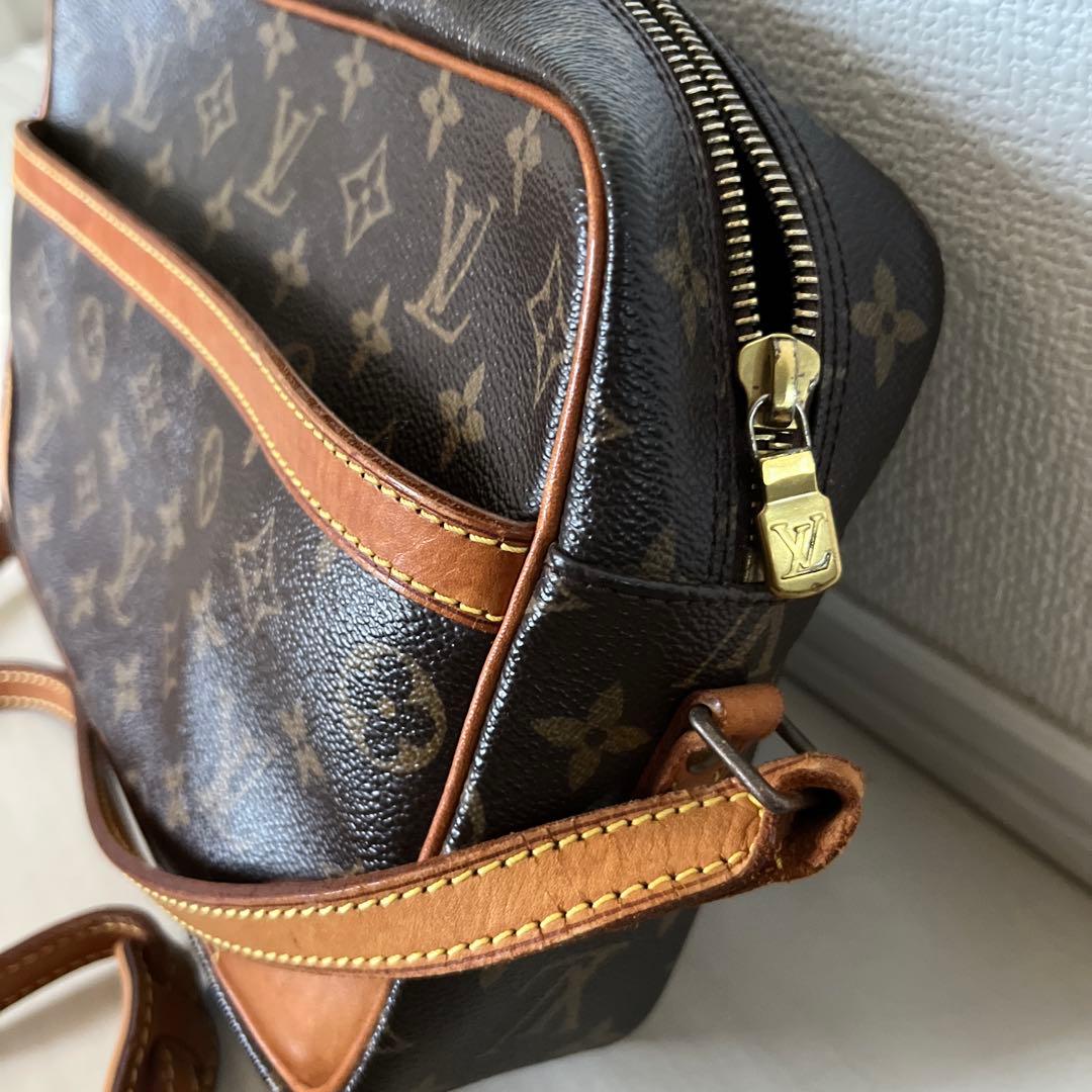 Louis Vuitton ショルダーバッグ