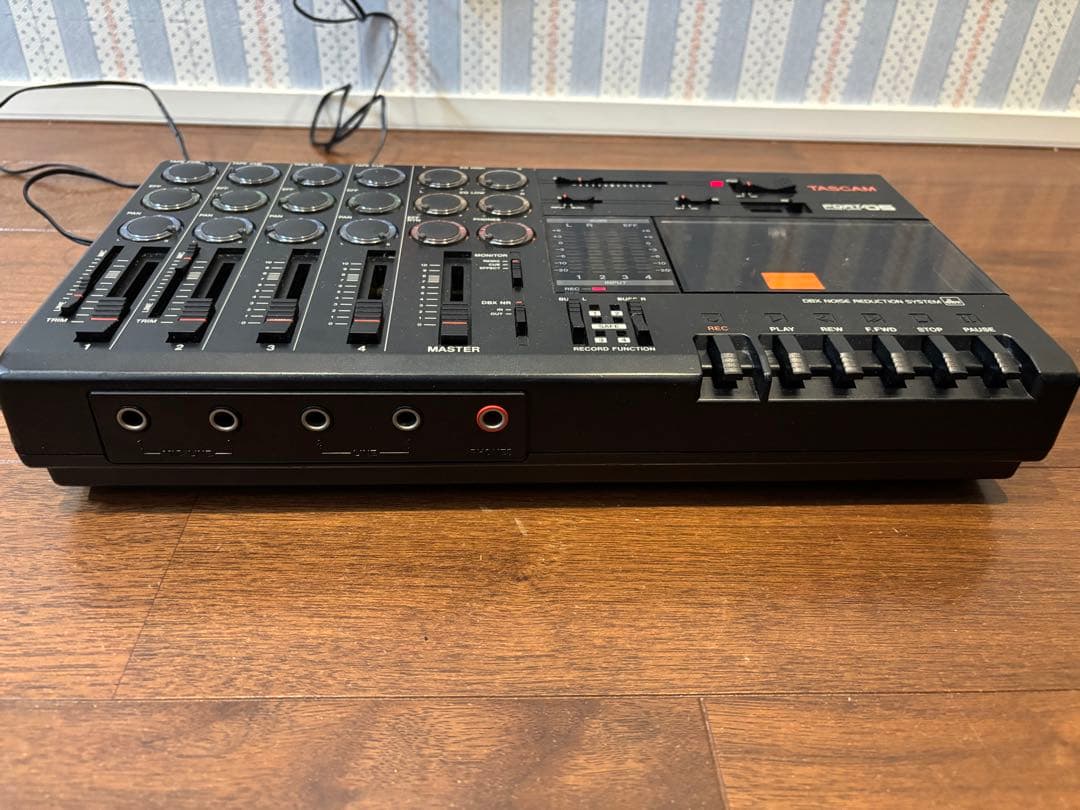 TASCAM PORTASTUDIO 8チャンネルミキサー
