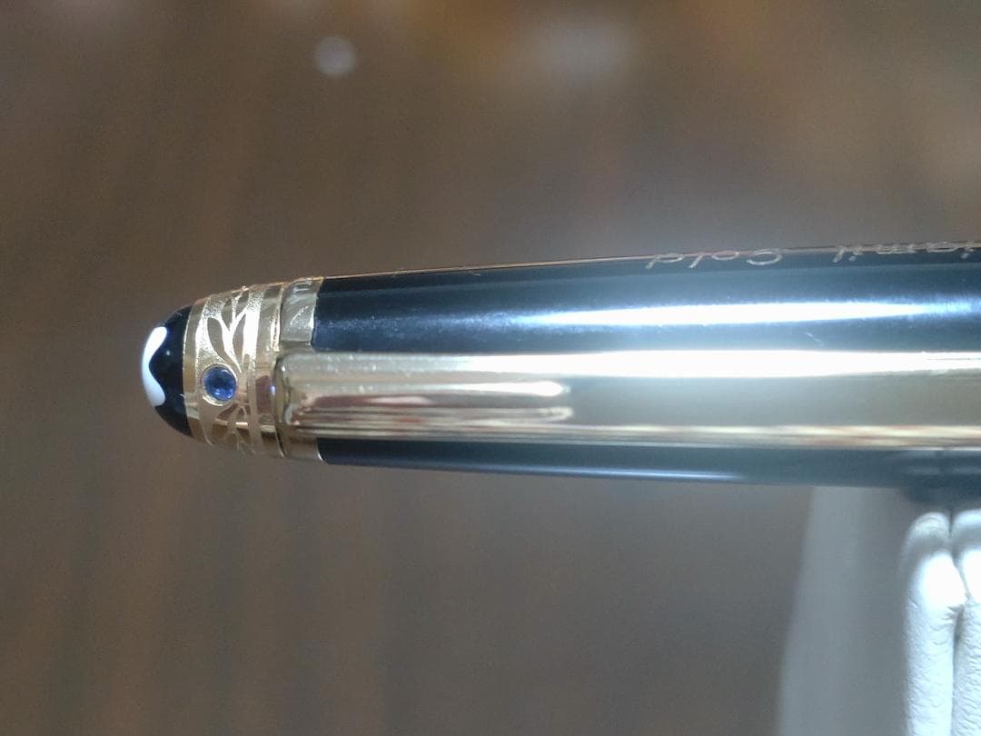 MONTBLANC　スペシャルブルーサファイアボールペン　本革ケース　化粧箱入り