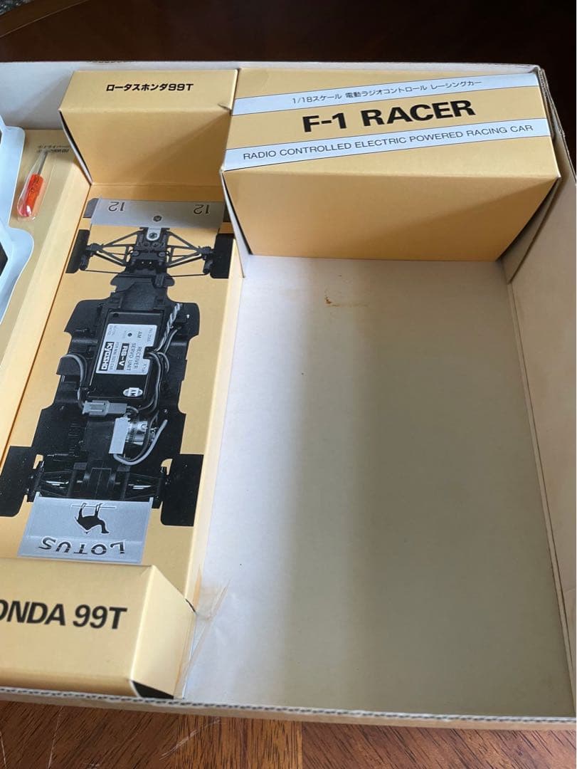 京商 Kyosho 1/18 電動RC F1レーサー ロータス ホンダ 99T