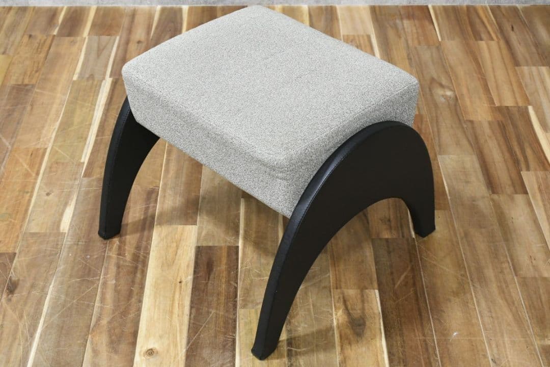 3GK54a ノイエス NOYES オットマン スツール 腰掛け モダン 足置き