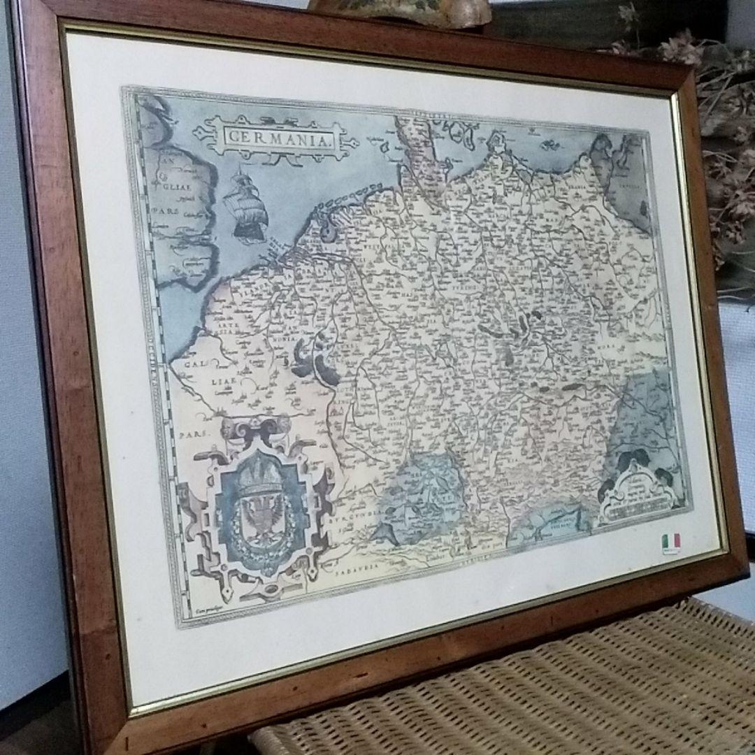 イタリアの地図入り額装