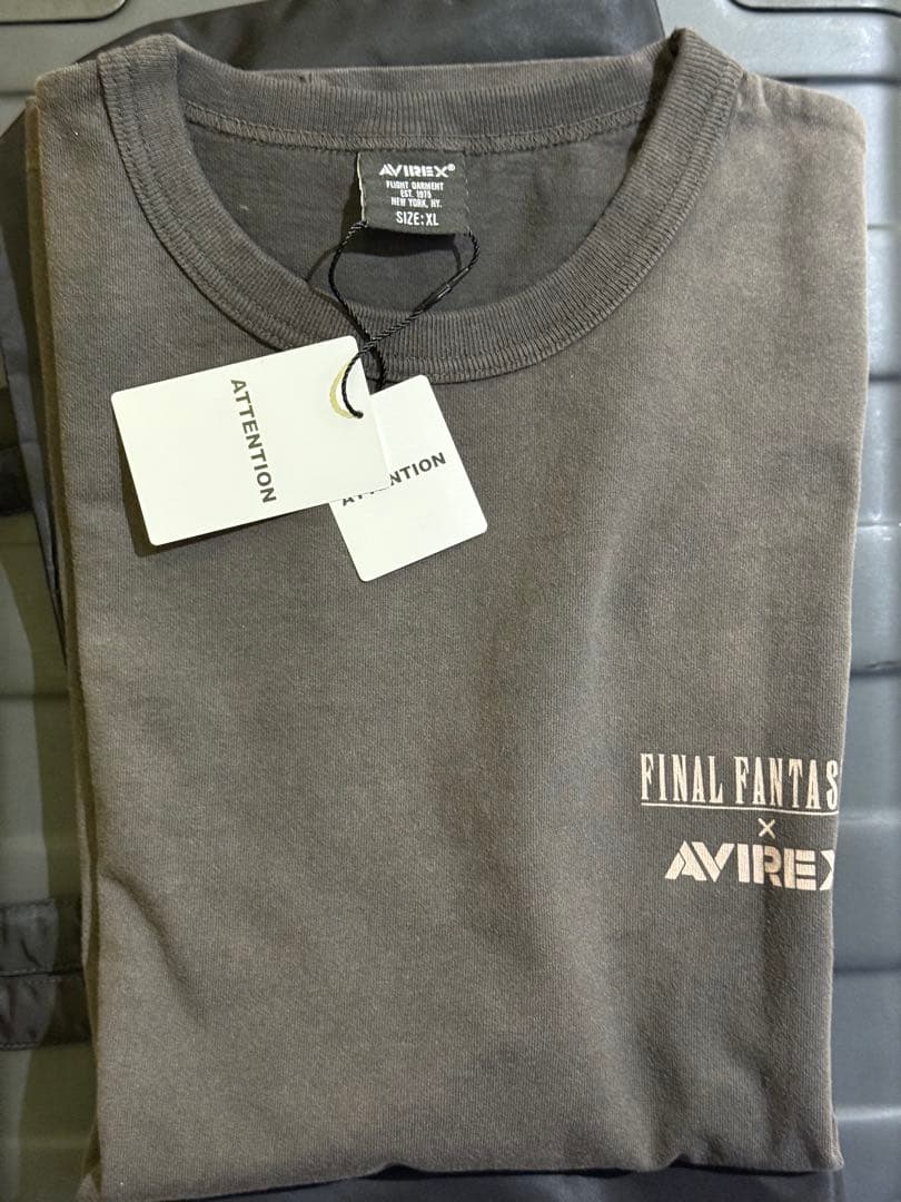 【XL】AVIREX × FINAL FANTASY VII ティファ Tシャツ