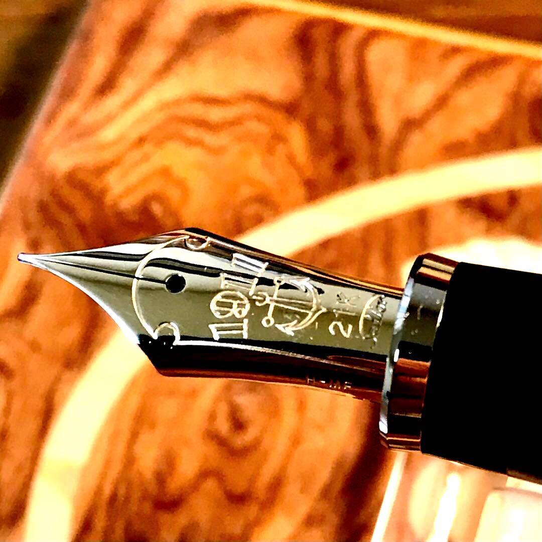 ☆最極上の万年筆☆書き味最高☆セーラー 万年筆プロフィット21K(Ｆ)