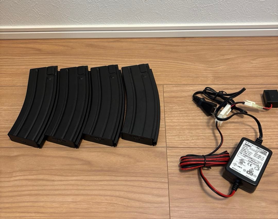 HK416D 東京マルイ　スコープ付き