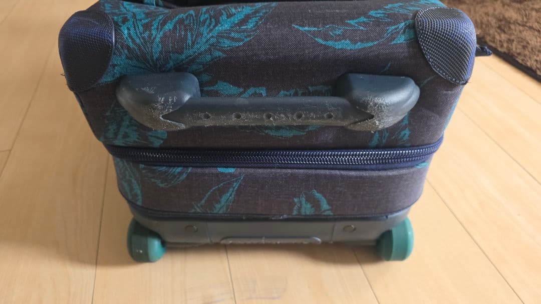 BURTON Wheelie Double Deck　86L