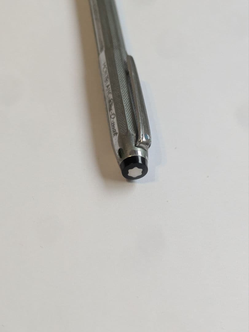 モンブラン　振り子式　四色ボールペン　シルバー　4C規格