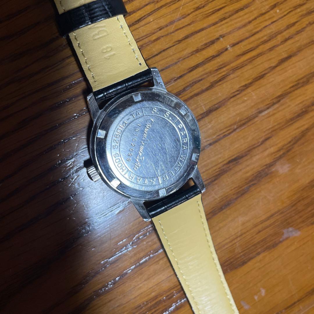 シチズンホーマーデイトフルーテッドベゼル手巻き希少スクリューバック　ビンテージ