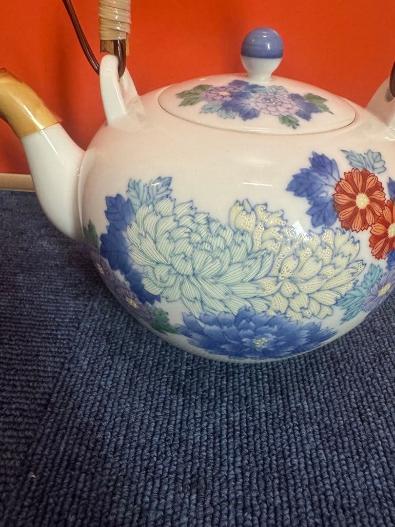 1753  香蘭社　花柄文　急須