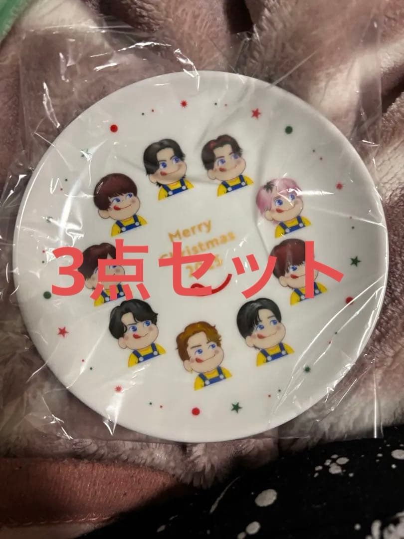 し*す様 て*ん様 2023年2024年2025年クリスマスデザイン　不二家　S