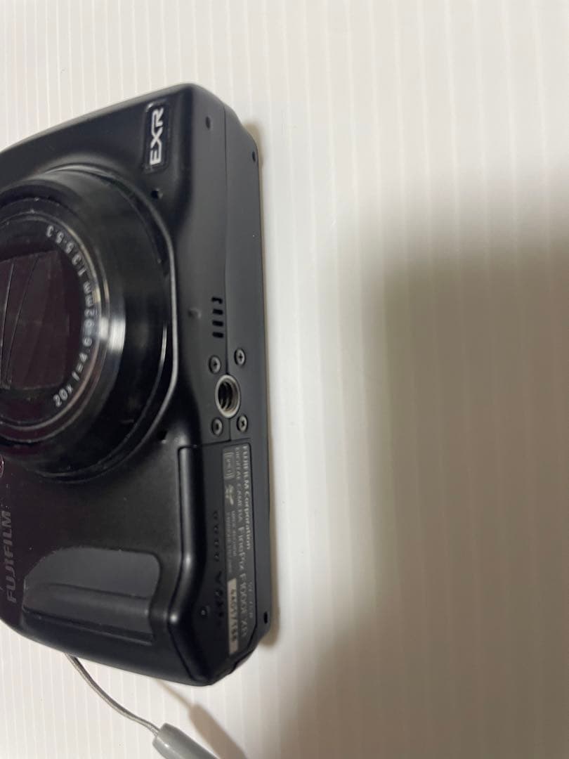 富士フィルム　F1000EXR Fine Pix