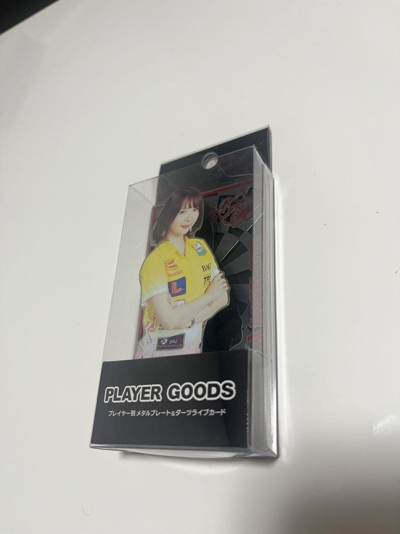 森田真結子　ダーツライブカード　メタルプレート付き