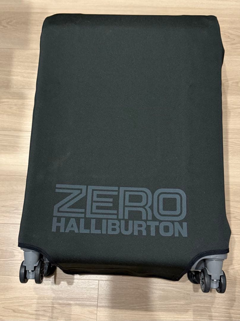 ゼロハリバートン　スーツケース　ジオ3.0？　68L