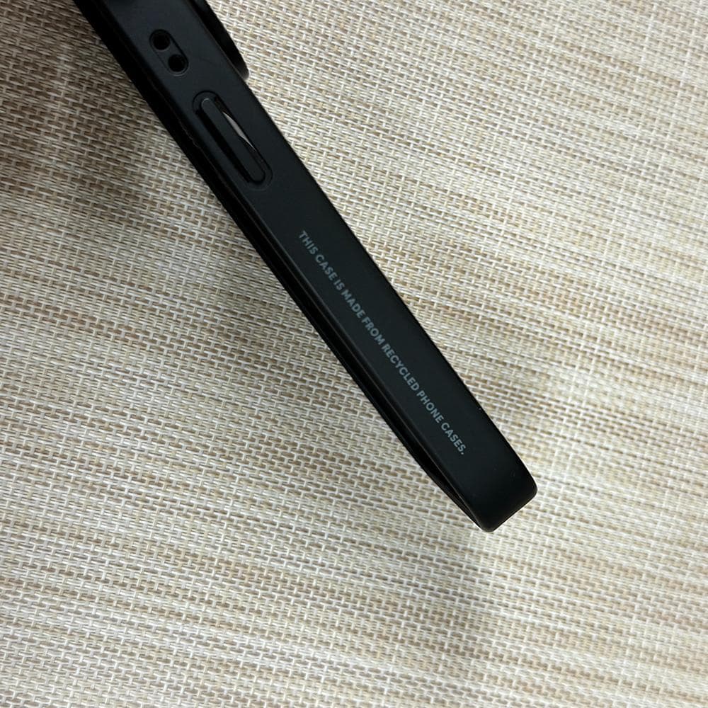 iPhone 15Pro 本体 + CASETiFY＆花井祐介コラボケースセット