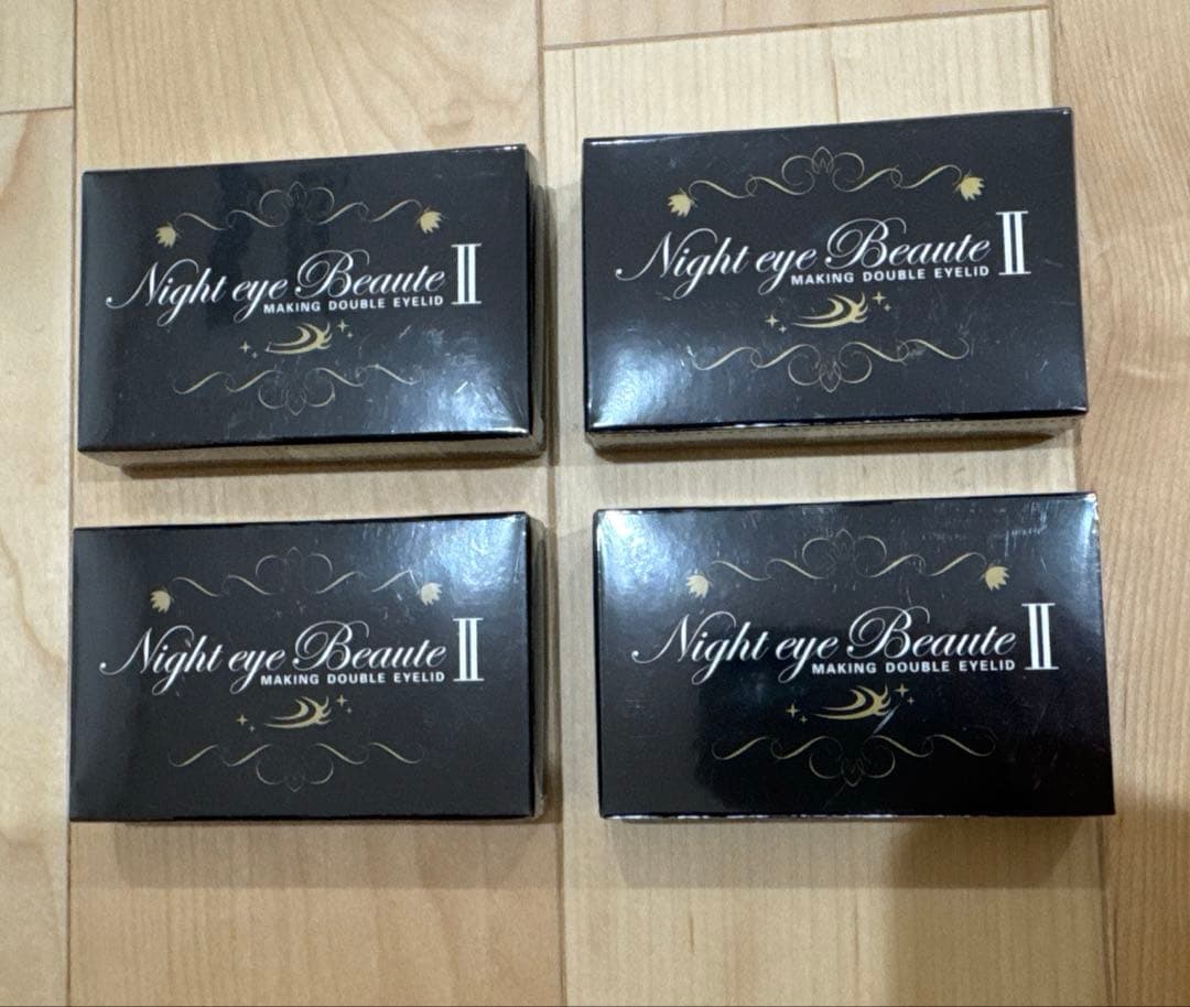 ナイトアイボーテ 未使用　StreeTrend 二重メイク 3ml　4個