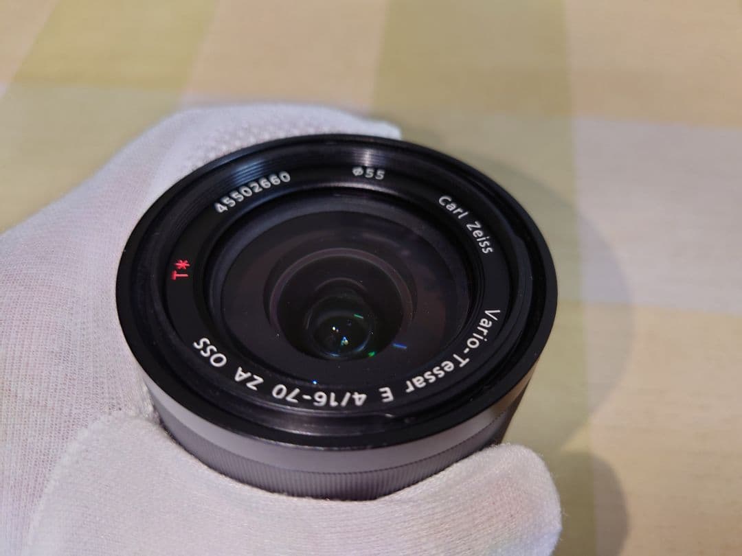 Sony SEL1670Z ZEISS 16-70mm F4 Eマウントレンズ