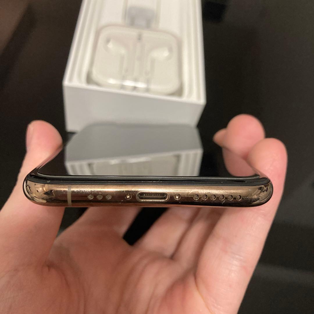 iPhone xs 256gb 本体 付属品有　バッテリー純正100%