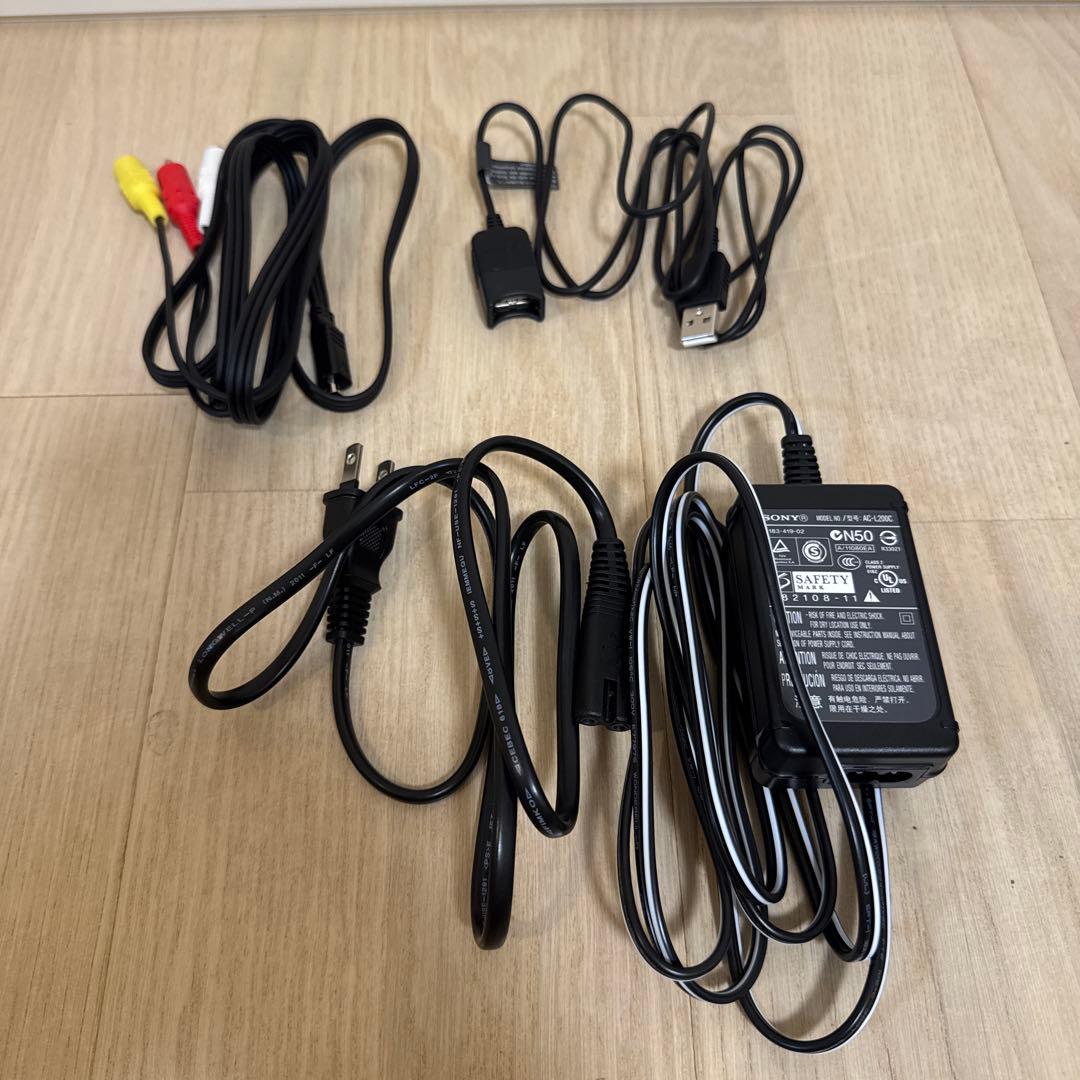 SONY ビデオカメラ　HDR-CX180