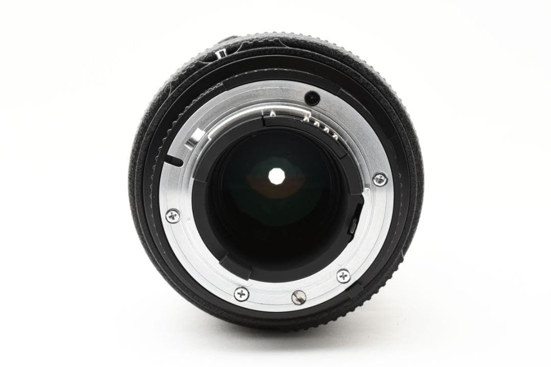 Nikon AF NIKKOR 80-200mm f/2.8 D ED　ニコン