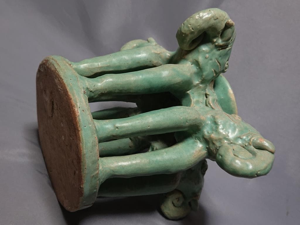 コレクター収集　　ミヤンマー　モン族　緑釉　五象燭台　15～16世紀