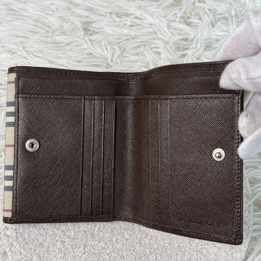 未使用級　BURBERRY　バーバリー　二つ折り財布　ノバチェック