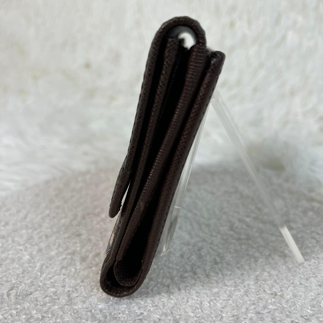 未使用級　BURBERRY　バーバリー　二つ折り財布　ノバチェック