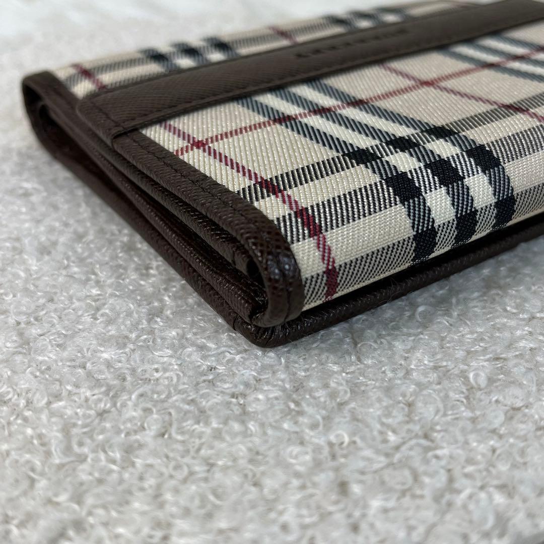 未使用級　BURBERRY　バーバリー　二つ折り財布　ノバチェック