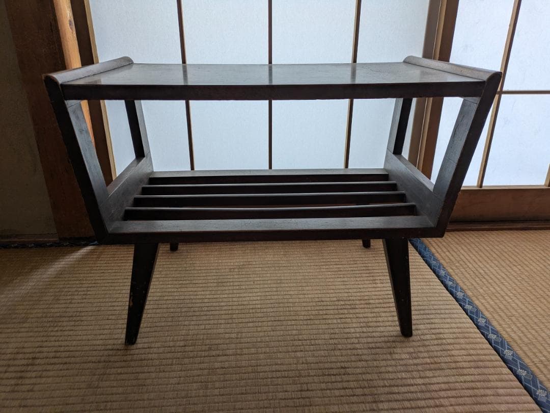 アンティークサイドテーブル