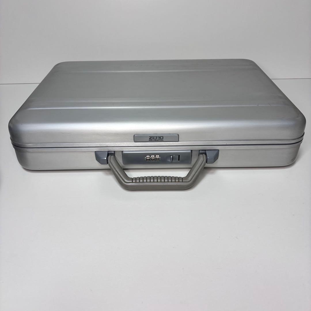 ZERO HALLIBURTON ゼロハリバートン アタッシュケース ダイアル