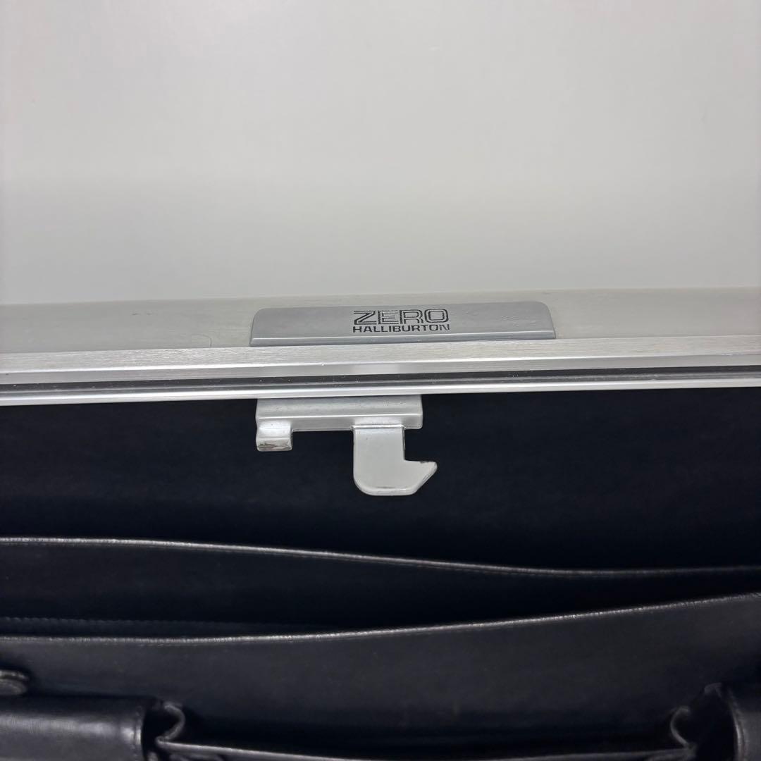 ZERO HALLIBURTON ゼロハリバートン アタッシュケース ダイアル