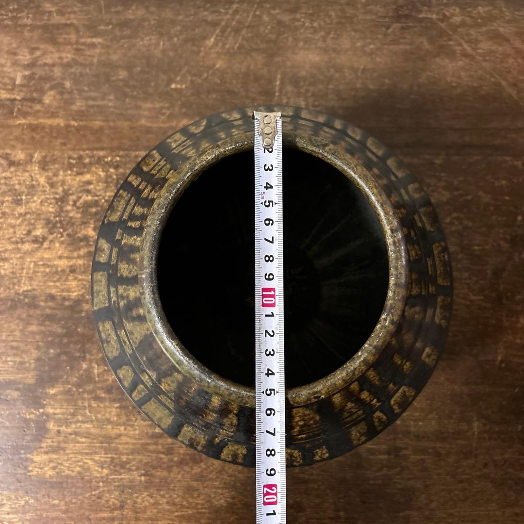 黒高麗壷　信楽　伊賀焼　古道具　古備前　李朝　骨董　花入　花器　古美術　古美術