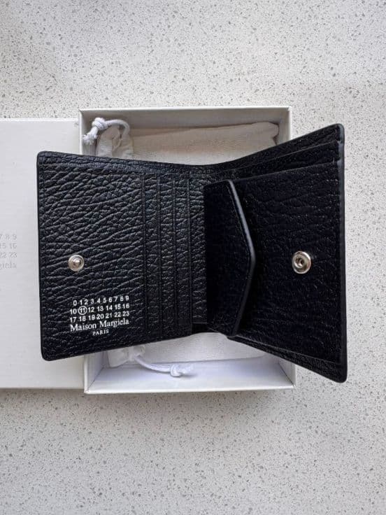 ❤美品Maison Margielaレザー 二つ折り財布 黒