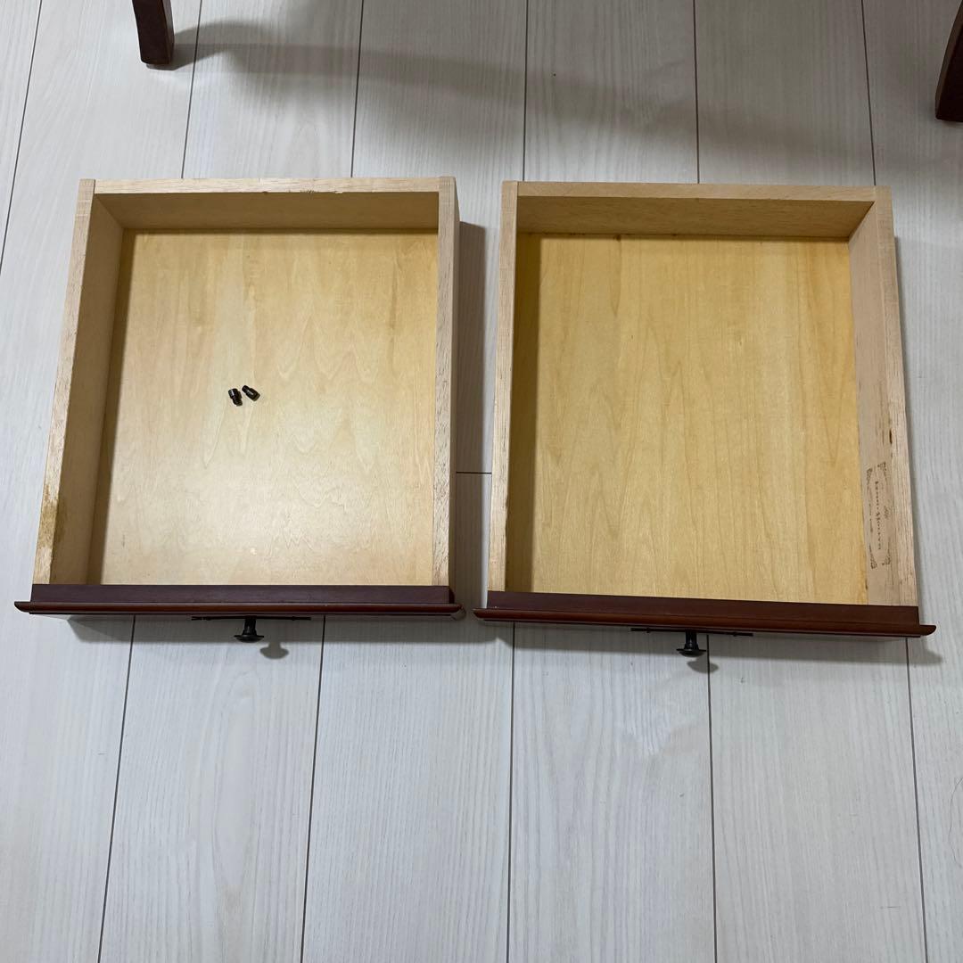 リンホーリン　LYNN・HOLLYN ドレッサー　テーブルのみ