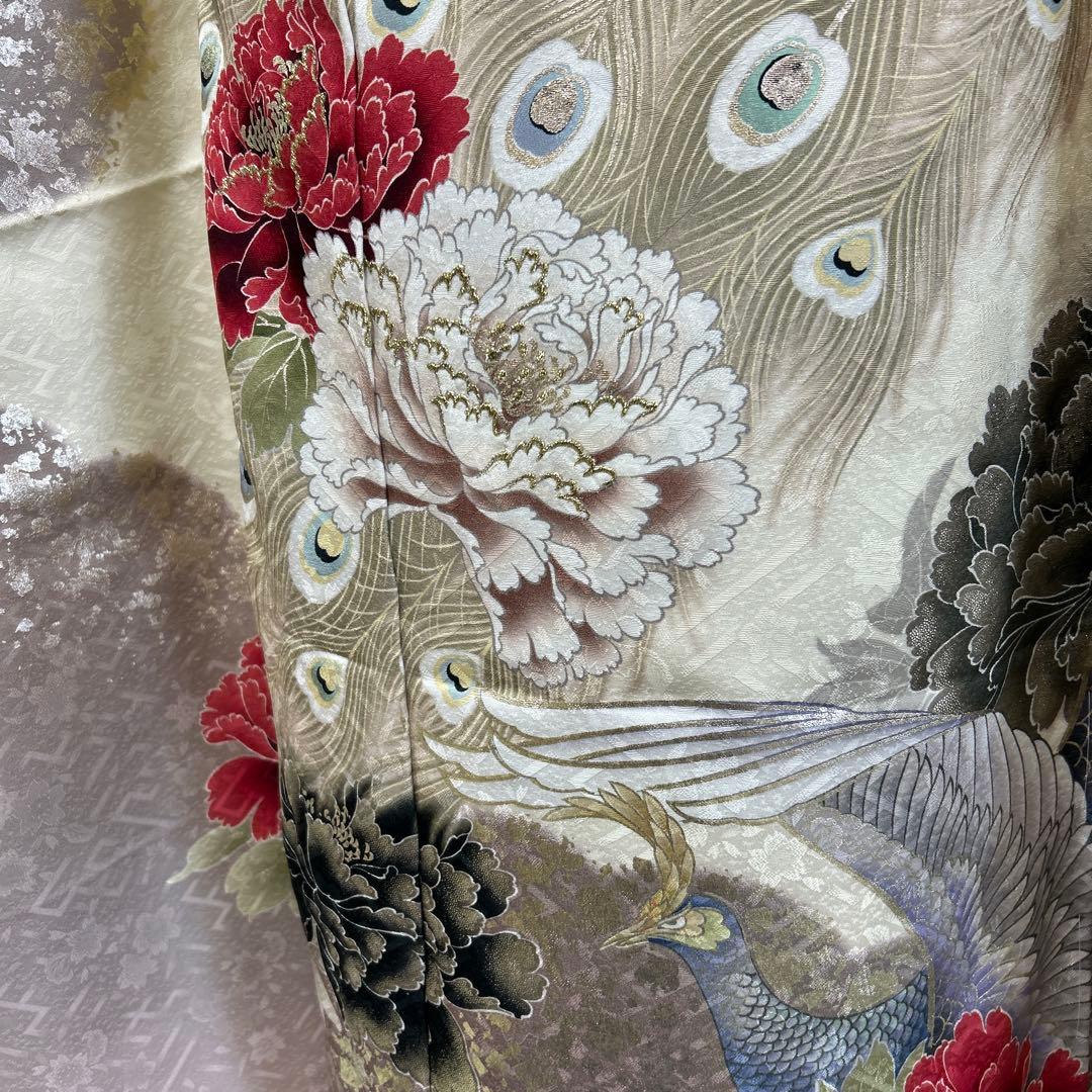 生成り孔雀に牡丹の振袖フルセット