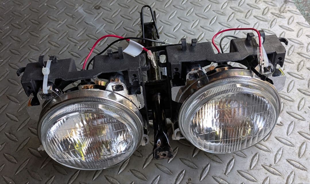 VFR400R 400NC30 ヘッドライトステー・ライトセット 値下げ交渉不可