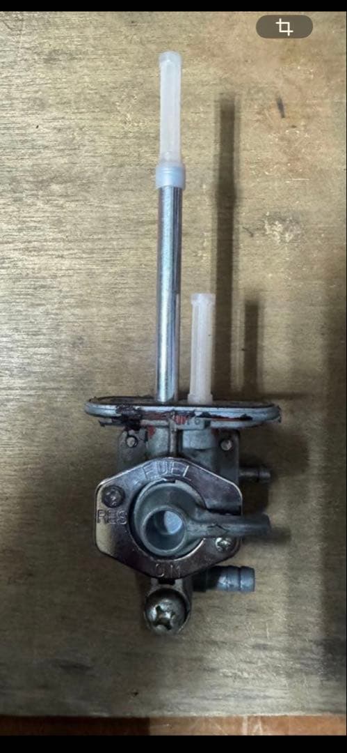 xj400 ysp 凹み有り　タンク内清掃済み ガソリンコック　 タンクキャップ