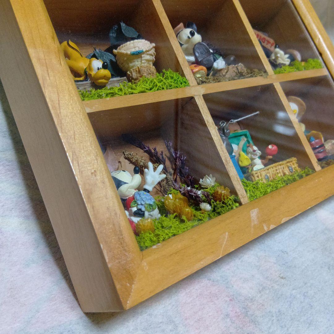 【Disney】ミニチュアコレクション　壁掛け　木製　ᒍOᒪᒪY COUNTRY