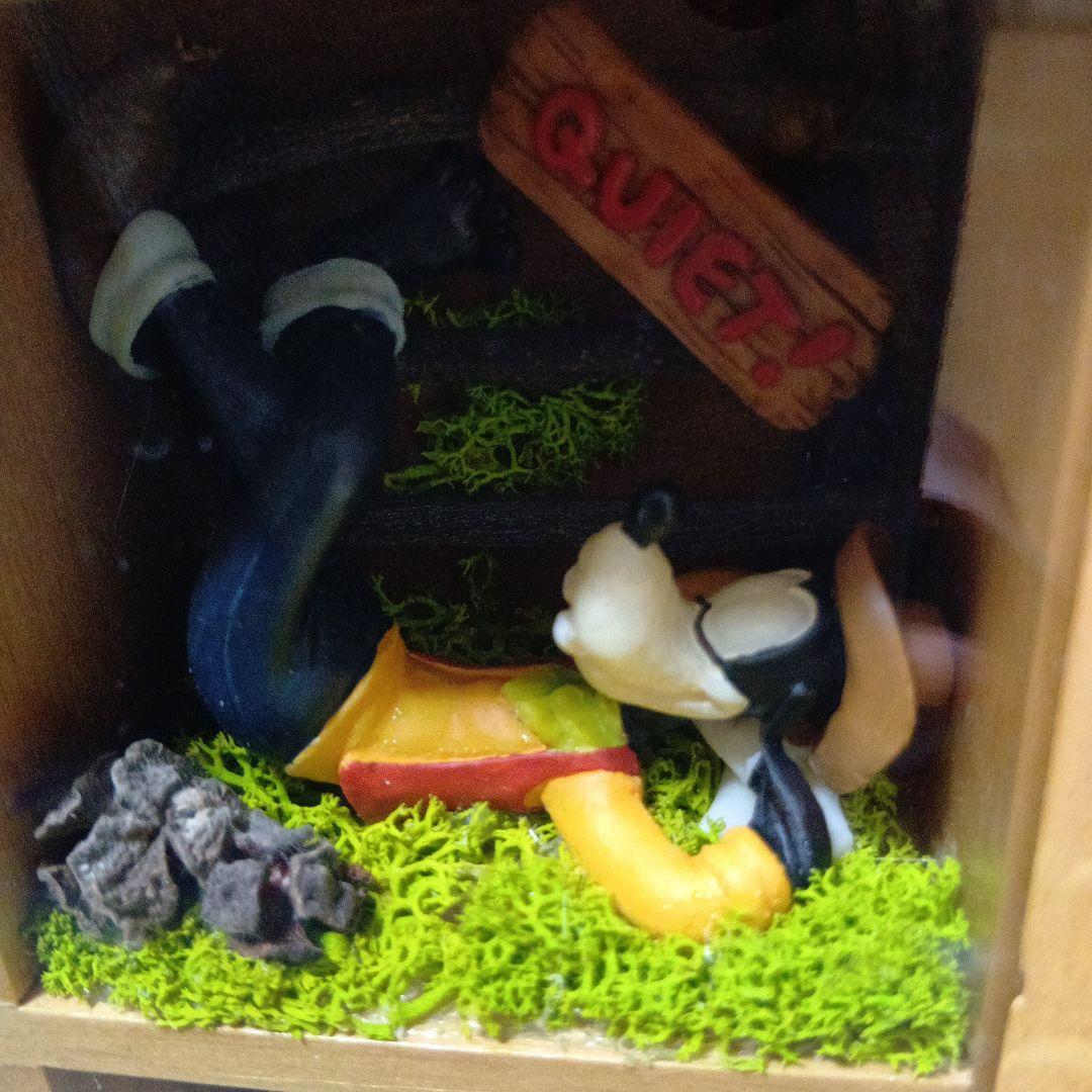 【Disney】ミニチュアコレクション　壁掛け　木製　ᒍOᒪᒪY COUNTRY