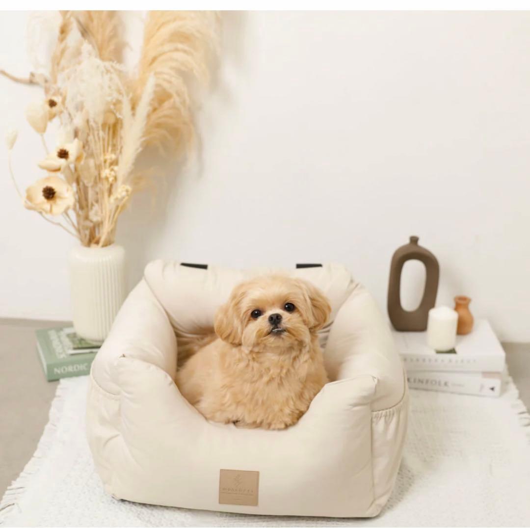 新品未開封　モンシェリ 撥水ふんわりドライブペットベッド　moncheri