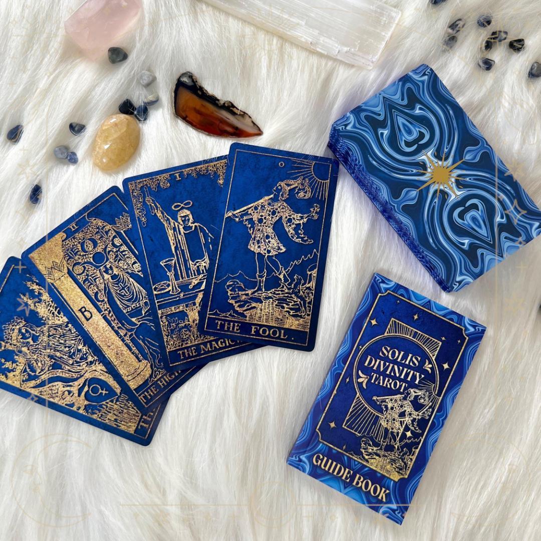 【正規品タロットカード】入手困難希少品✨美麗レア色✨豪華な藍色×ゴールドのデッキ