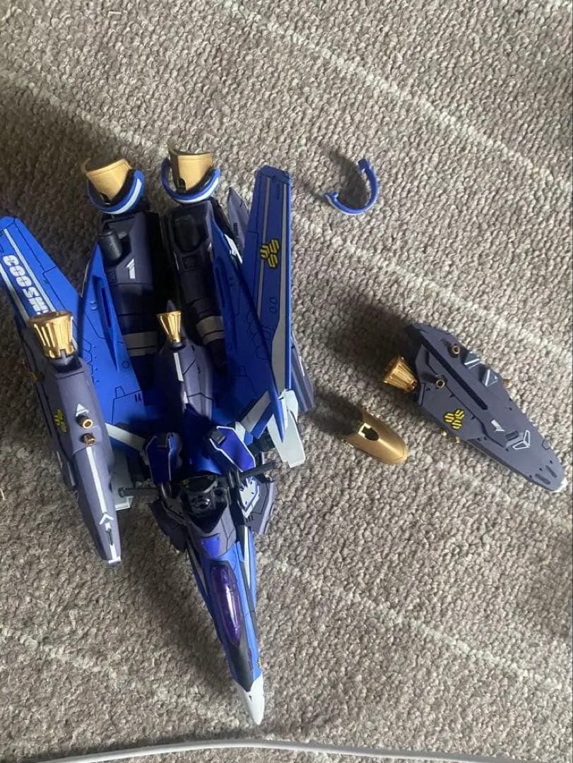 DX超合金 マクロスＦ VF-25G メサイアバルキリー　プラモデル　ジャンク