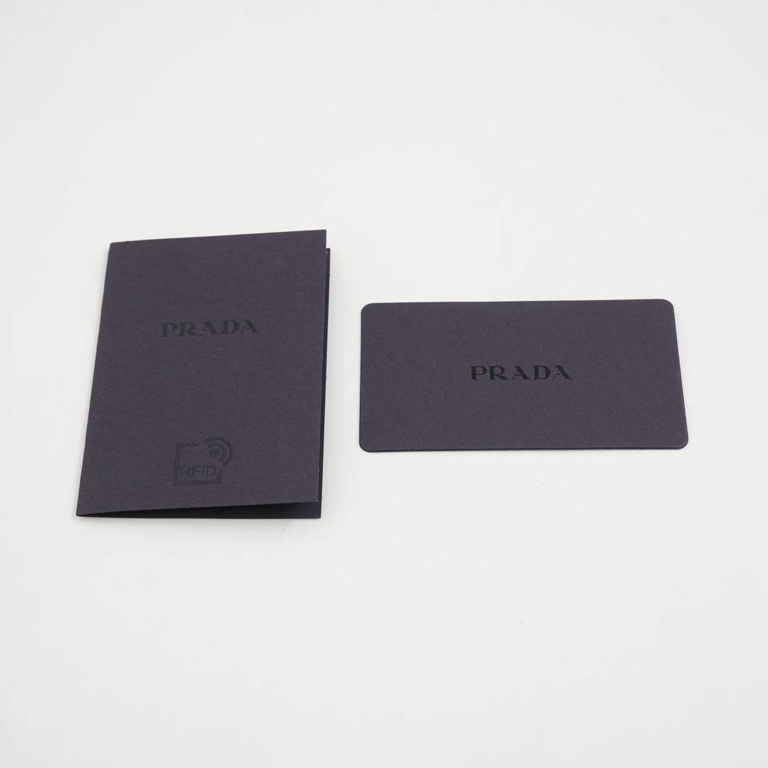 ✨新品未使用・箱付き✨　PRADA 財布　サフィアーノレザー　アイコン　ベージュ