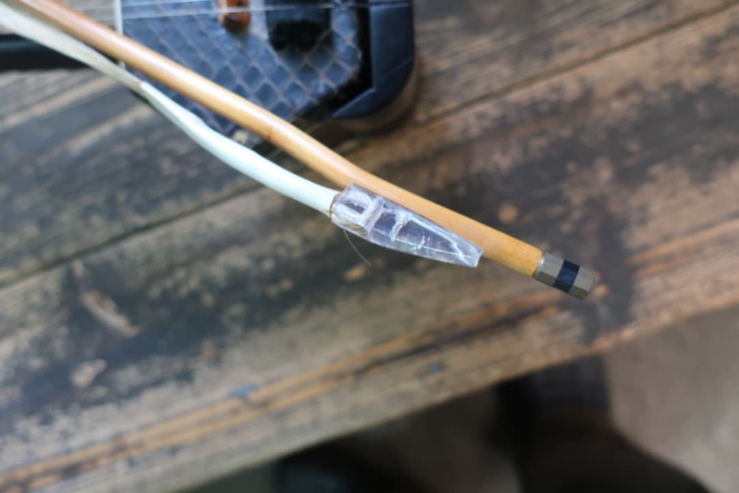 e*a様 動画あり！美品！二胡