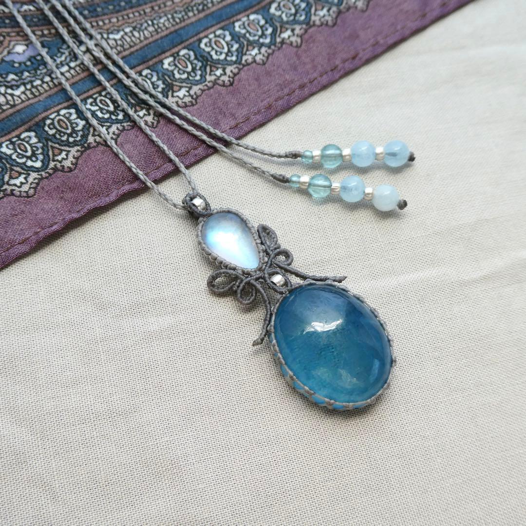宝石質ムーンストーン・アクアマリンのマクラメネックレス